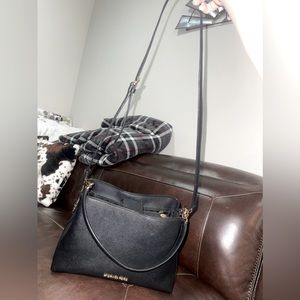 Authentic leather black micheal kors purse